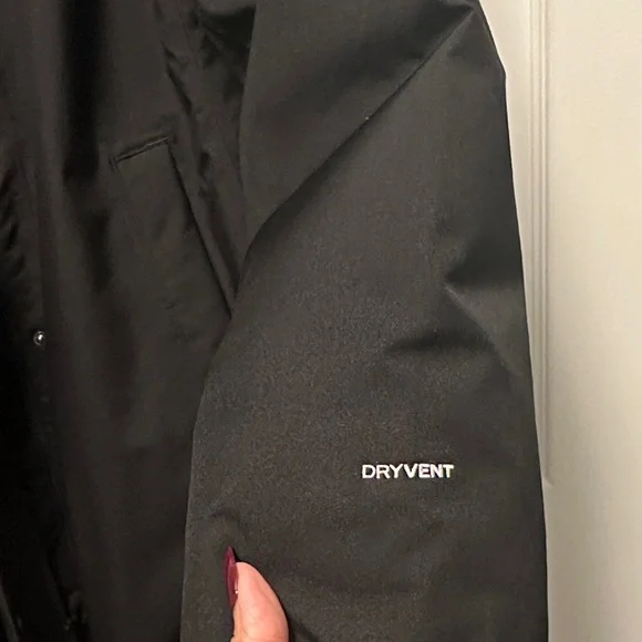 The North Face Coat - Picture 9 of 12